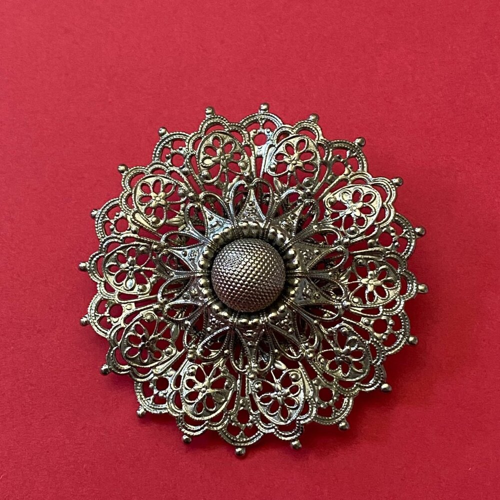 Silver Judy Lee brooch